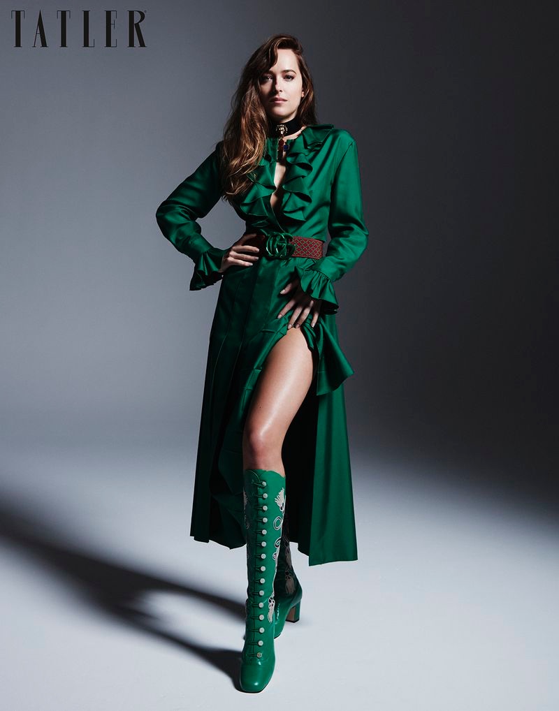 dakota johnson green dress Who made Dakota Johnson's green off the shoulder gown, clutch handbag, and jewelry?